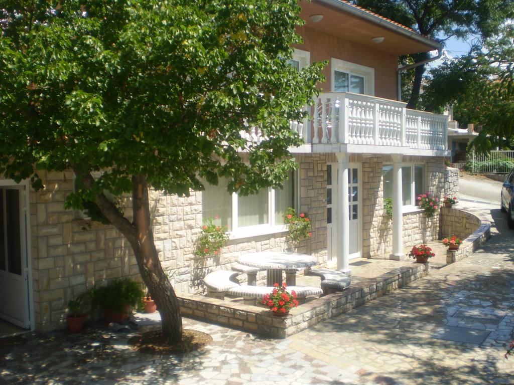 Apartments Barbara Senj  Εξωτερικό φωτογραφία