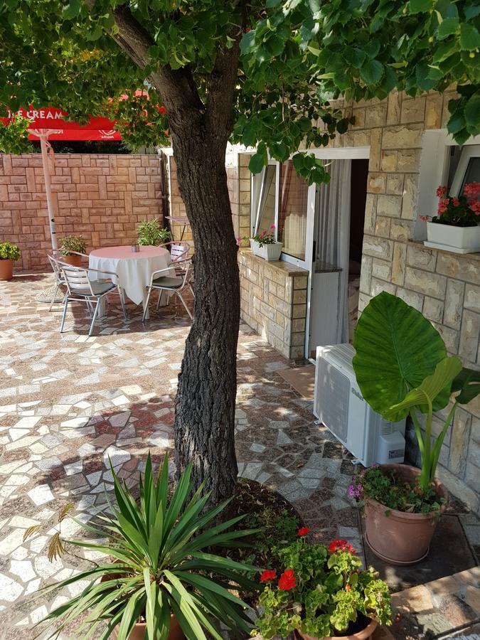 Apartments Barbara Senj  Εξωτερικό φωτογραφία